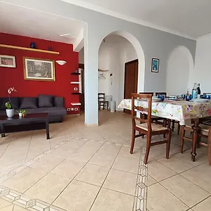 Avellini - Delightful And Spacious With Terrace - Near Metro A Cornelia Appartamento